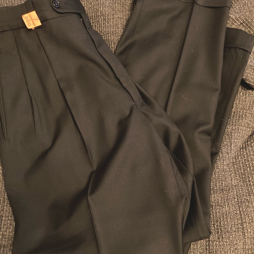 Mens dress pants. Very nice. Tailored -38/32